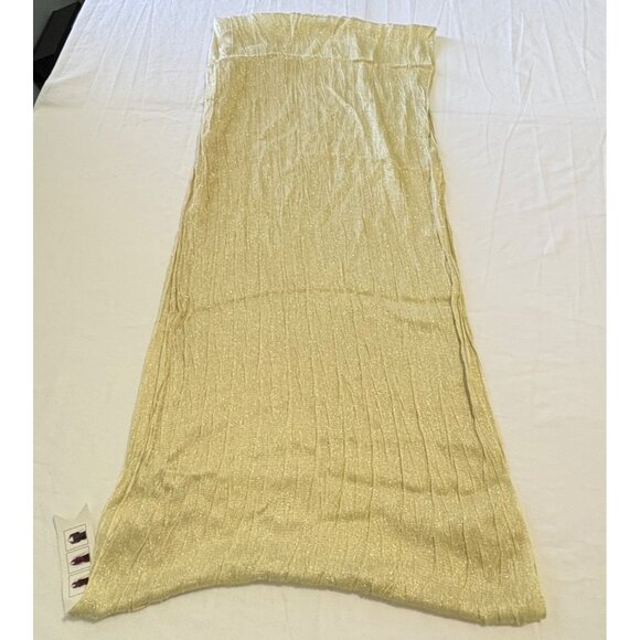 Cruise Club Lurex Infinity Scarf Gold Shimmer NWT - Picture 3 of 9